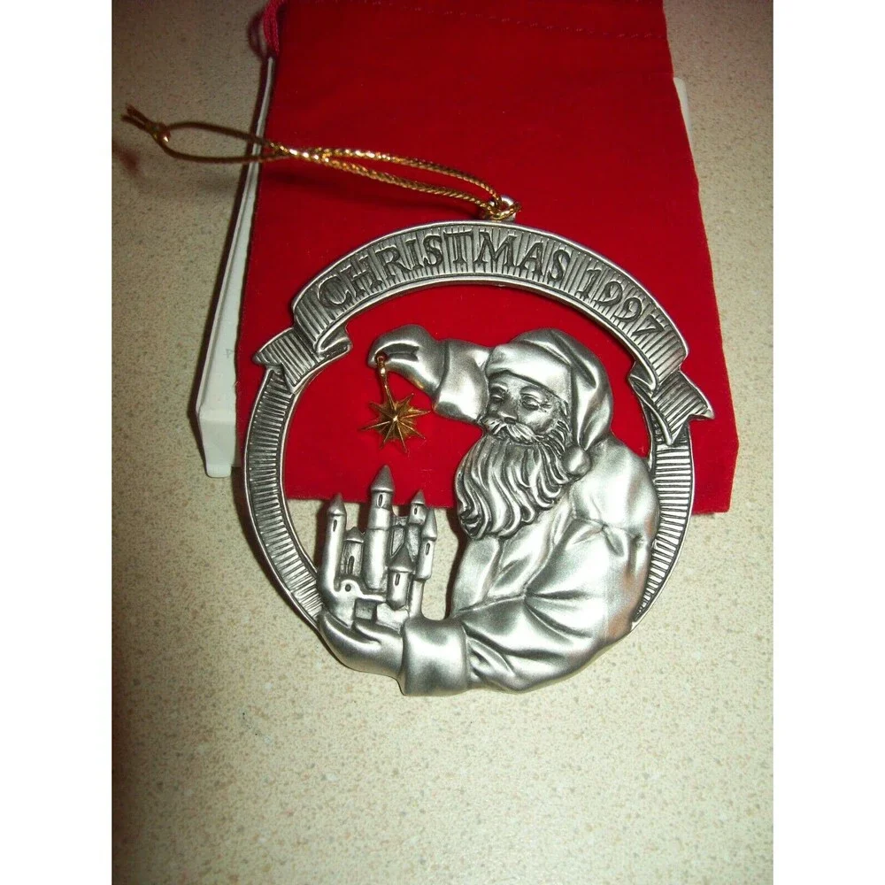 Avon 1997 Vintage Pewter Ornament, Santa Holding a Star